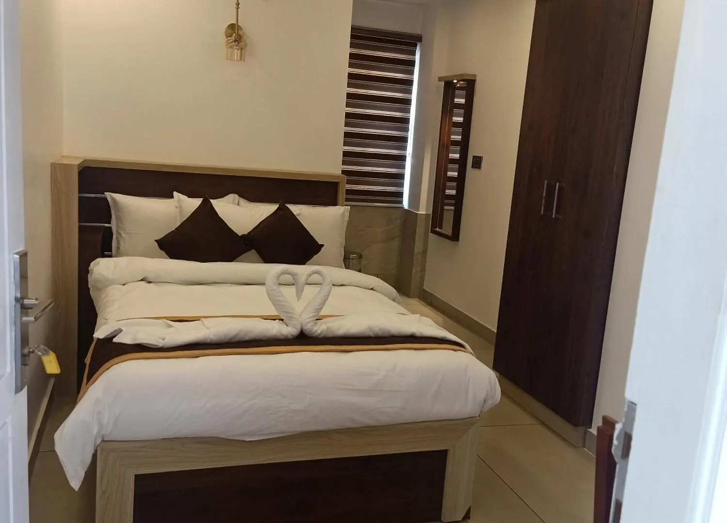 Paul Residency Hotel Nedumbassery