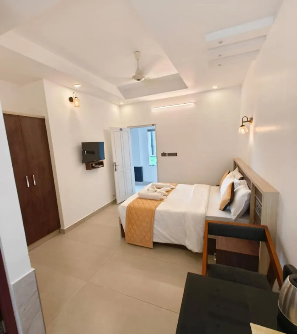 Paul Residency Hotel Nedumbassery
