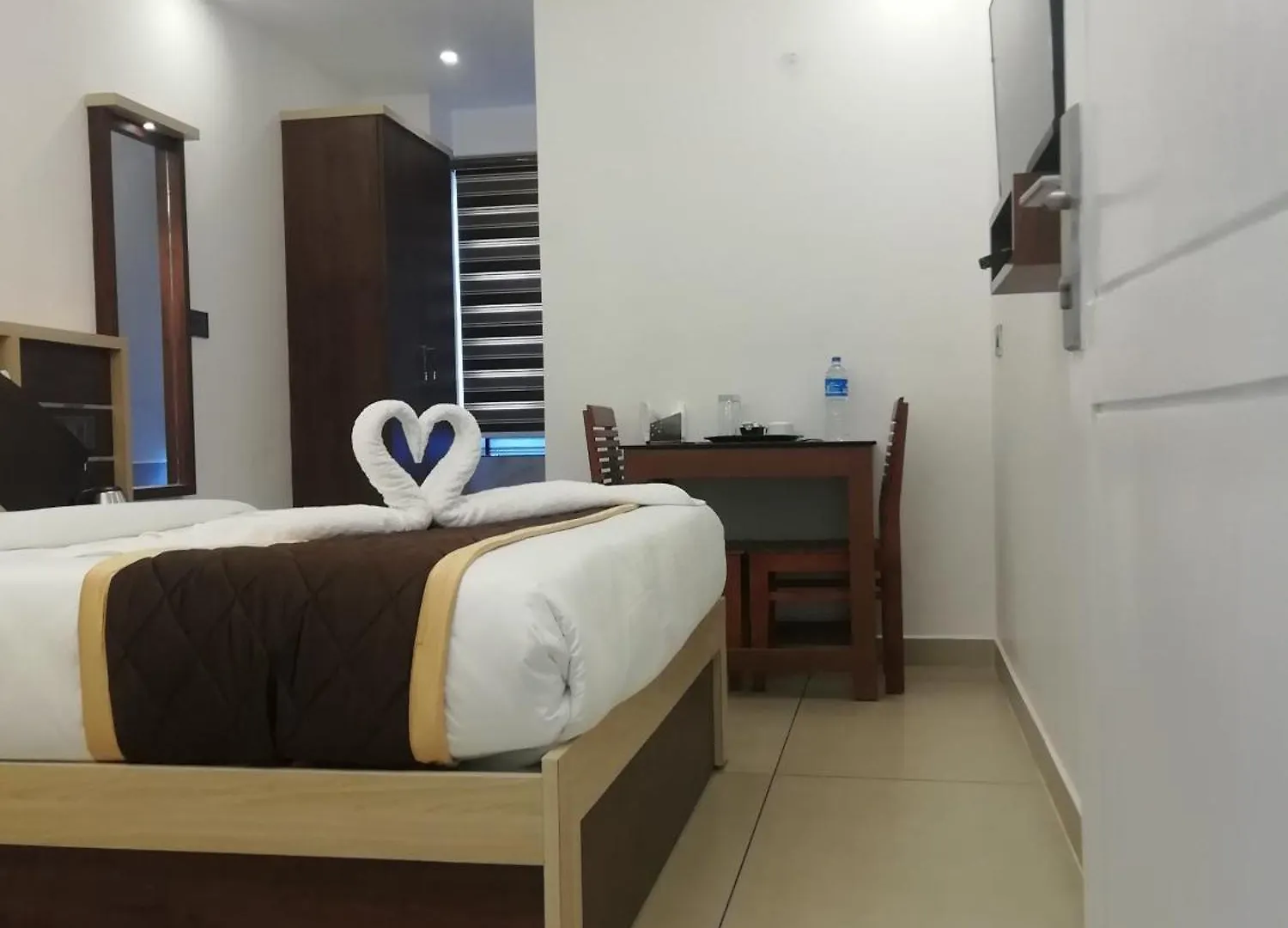 Paul Residency Hotel Nedumbassery